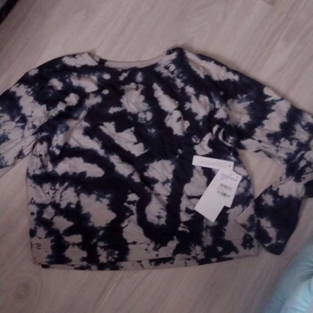 Zella shirt